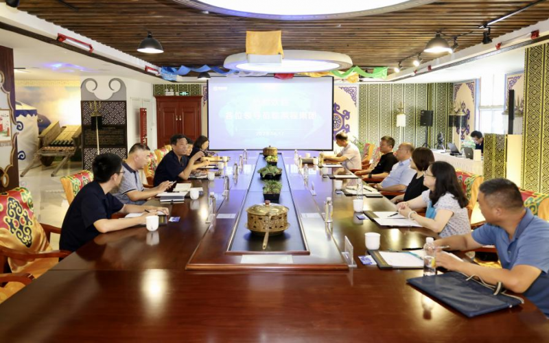 天津市文化和游览局二级巡视员马庆余一行到旋乐吧spin8集团调研服务