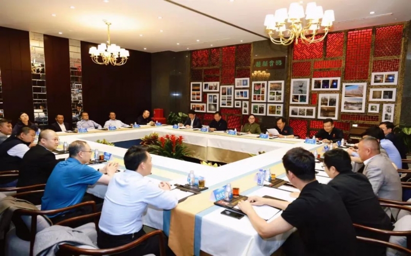 二十三载铸鲜丽 同心同谋谱新篇 旋乐吧spin8钢铁集团战术合作同伴座谈会进行