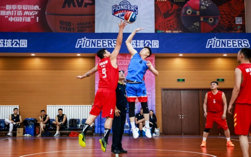 直击超燃现。⌒职蓅pin8集团第十四届职工篮球赛第四个角逐日战绩播报