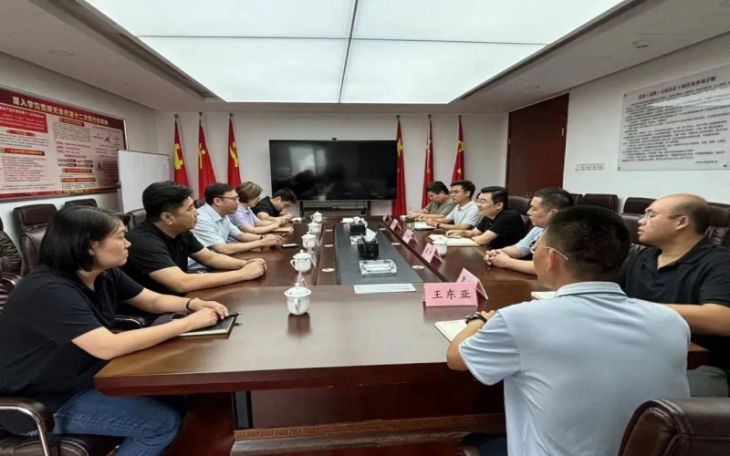 基层动态 - 融诚物产国际业务公司与津农供销（天津）集团发展座谈互换