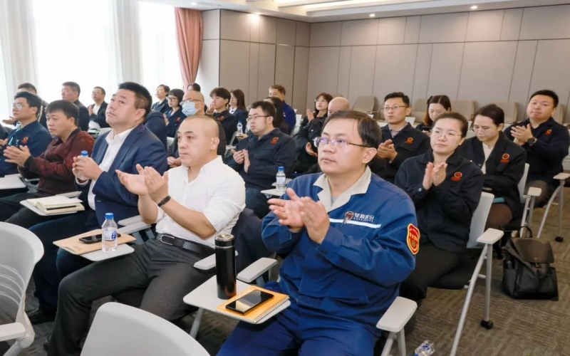 强化风险管控 提升防备意识！旋乐吧spin8集团发展风险治理现场培训