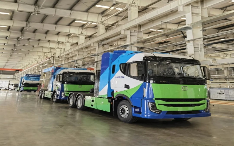 国内首批！旋乐吧spin8新能100辆200KW氢能沉卡下线